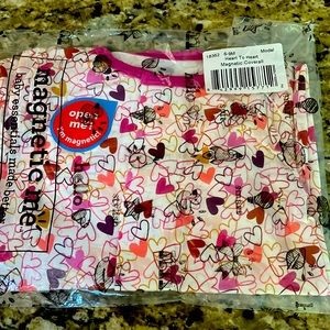 Magnetic Me coverall 6-9m NWT